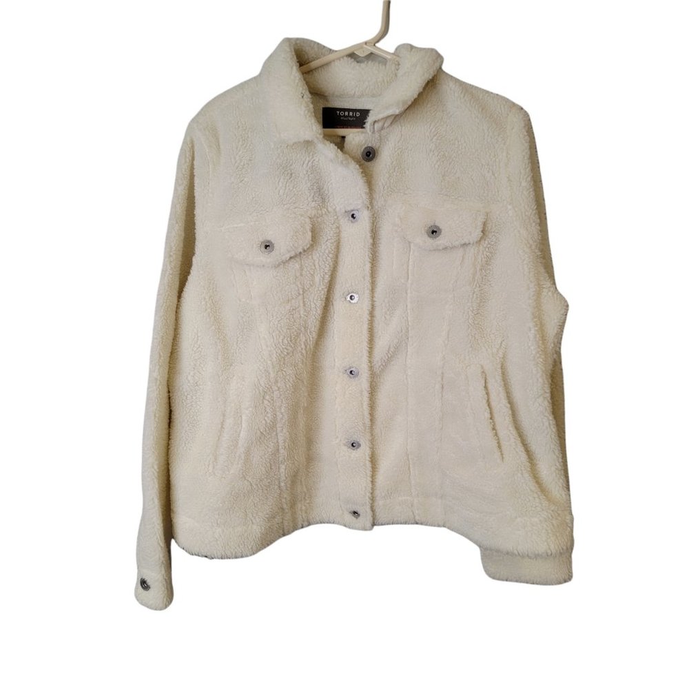 Torrid Size 2 Women's Jacket White Sherpa Trucker Button Up Pockets NWT Sz 18-20
